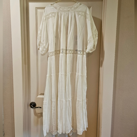 Free People Delilah Tiered Maxi Top Billowy Crochet Lace Embroidered Ivory S NWT - Picture 4 of 16